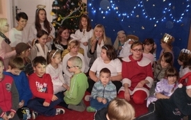 Kolędowanie w świetlicy ,, Mrowisko w Nawiadach (6)