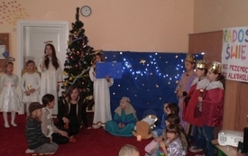 Kolędowanie w świetlicy ,, Mrowisko w Nawiadach (3)